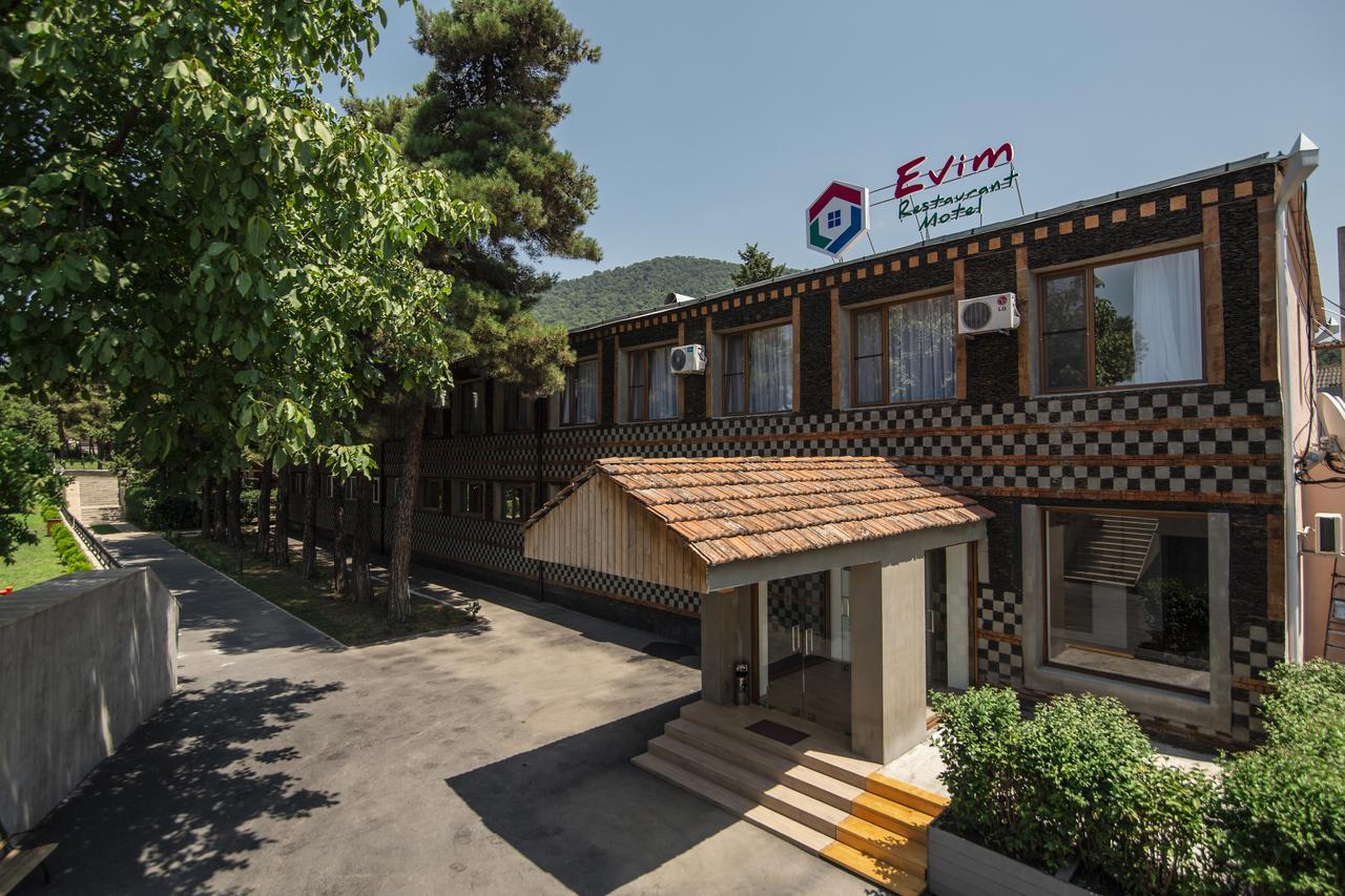 Evim Otel Zaqatala Exterior foto