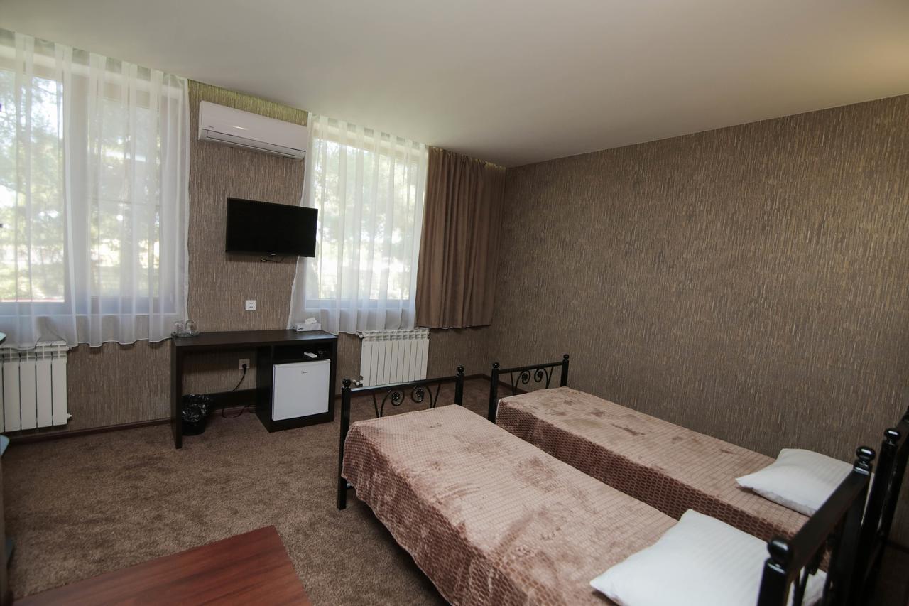 Evim Otel Zaqatala Exterior foto